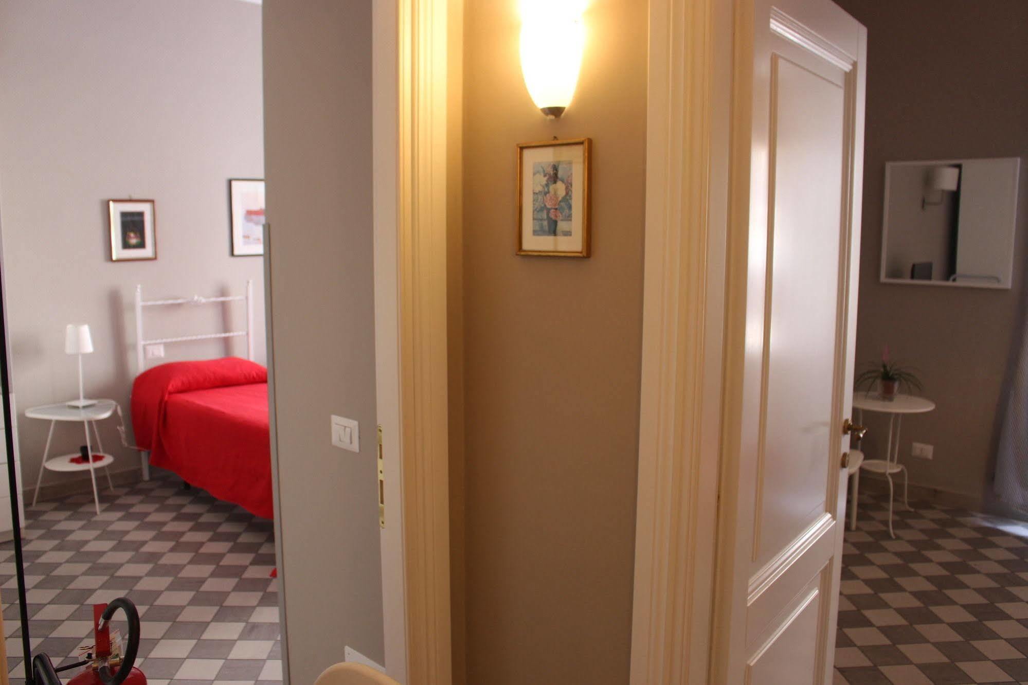 Le Stanze Di Pietro Bed and Breakfast Rom Exteriör bild